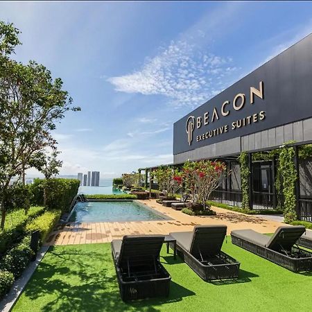 Skypool With Seaview 8Pax Beacon Executive Suites - Georgetown City Centre - 3Km To Komtar Ngoại thất bức ảnh