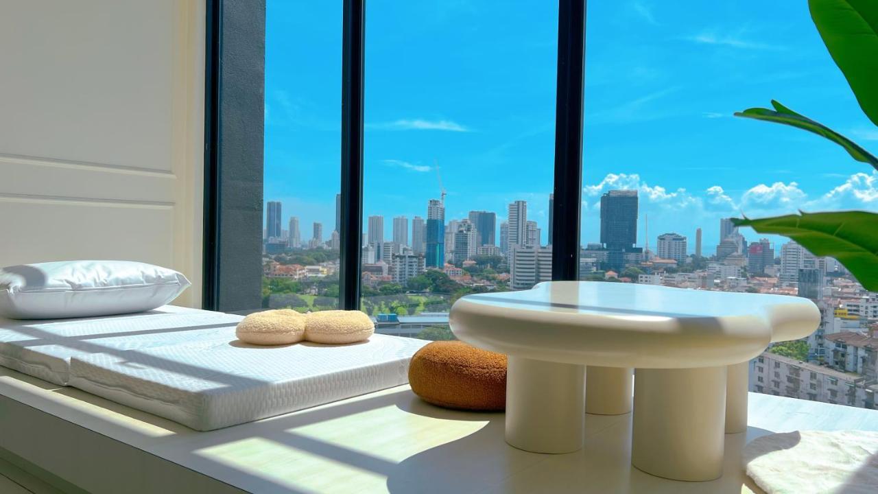 Skypool With Seaview 8Pax Beacon Executive Suites - Georgetown City Centre - 3Km To Komtar Ngoại thất bức ảnh