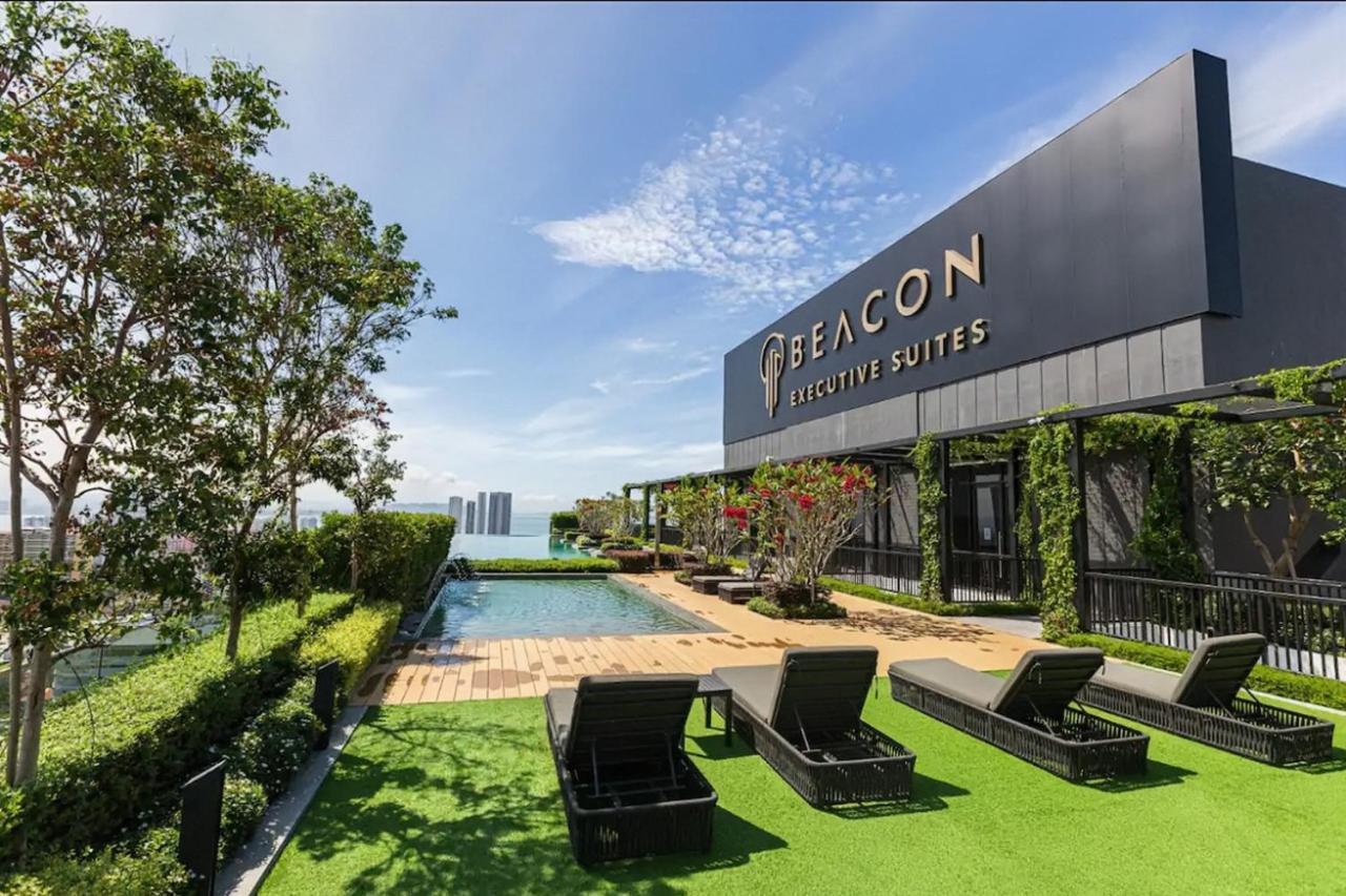 Skypool With Seaview 8Pax Beacon Executive Suites - Georgetown City Centre - 3Km To Komtar Ngoại thất bức ảnh
