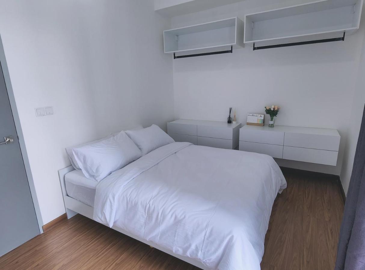 Skypool With Seaview 8Pax Beacon Executive Suites - Georgetown City Centre - 3Km To Komtar Ngoại thất bức ảnh
