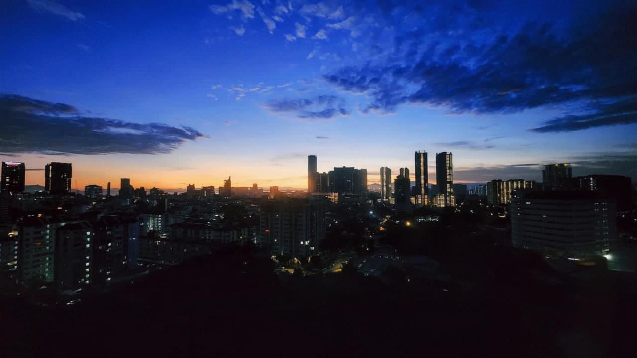 Skypool With Seaview 8Pax Beacon Executive Suites - Georgetown City Centre - 3Km To Komtar Ngoại thất bức ảnh