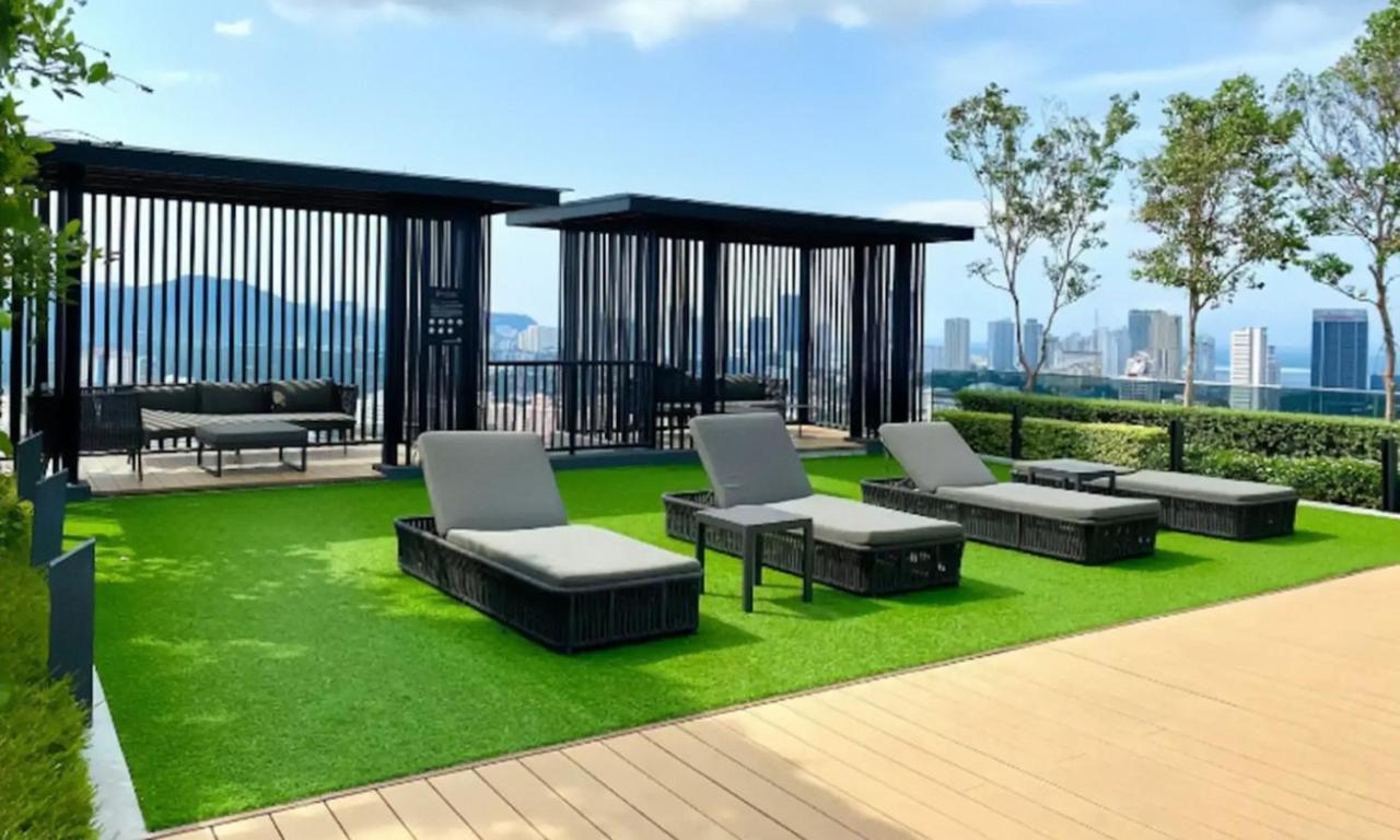Skypool With Seaview 8Pax Beacon Executive Suites - Georgetown City Centre - 3Km To Komtar Ngoại thất bức ảnh